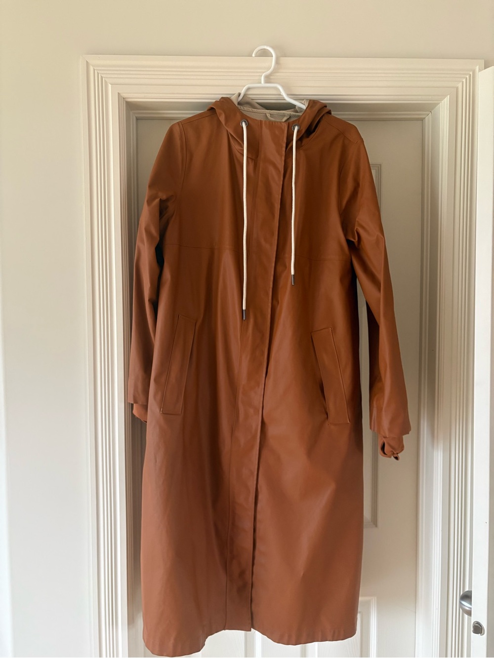 Women’s Long Hooded Trench Coat in Camel